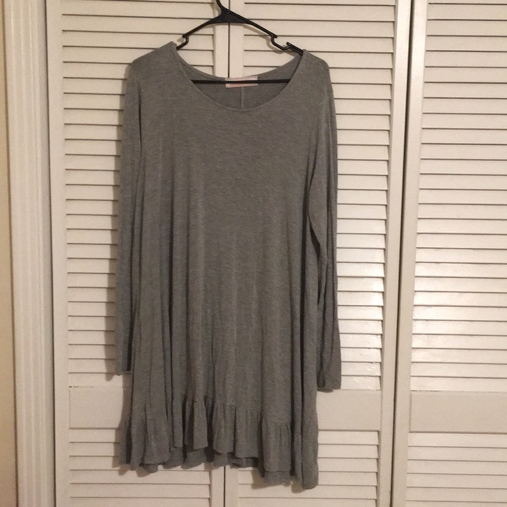 Grey long sleeve dress with ruffle hem
